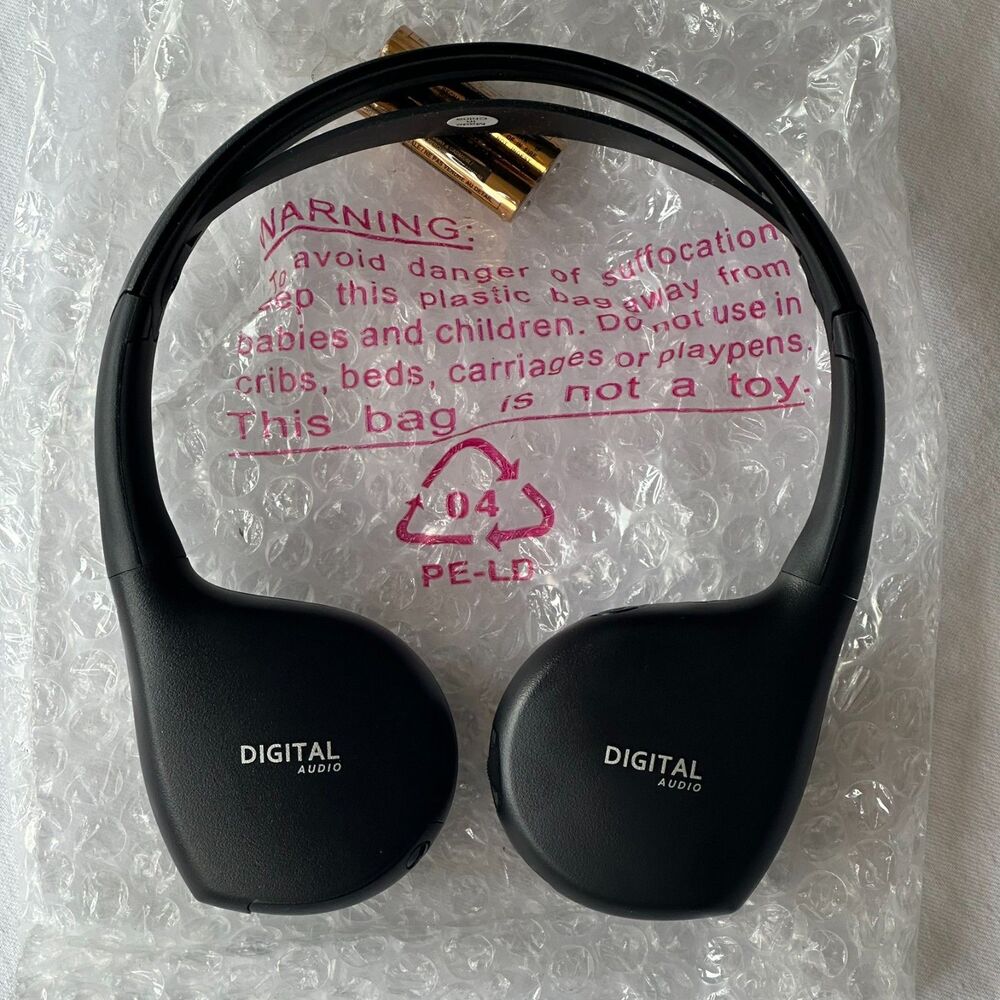 Genuine GM Audio Wireless Headphones Quantity 2 84255131 Digital Audio NEW